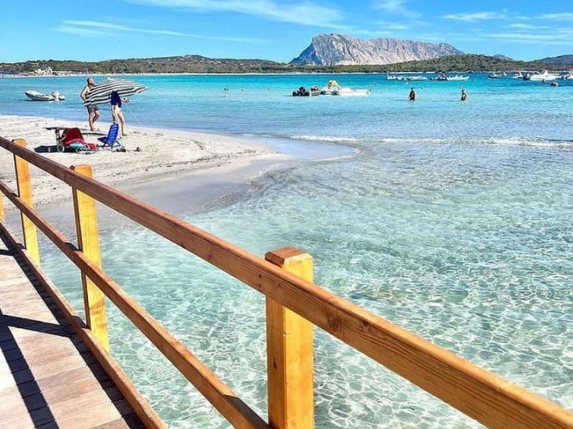 Esmeralda'S Rooms Porto San Paolo  Εξωτερικό φωτογραφία