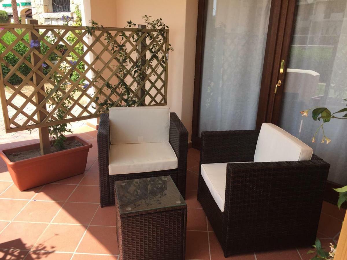 Esmeralda'S Rooms Porto San Paolo  Εξωτερικό φωτογραφία