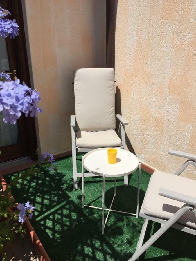 Esmeralda'S Rooms Porto San Paolo  Εξωτερικό φωτογραφία