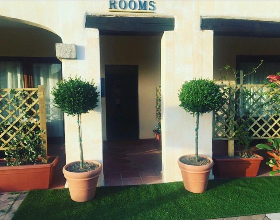 Esmeralda'S Rooms Porto San Paolo  Εξωτερικό φωτογραφία