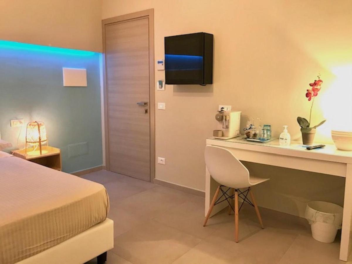 Esmeralda'S Rooms Porto San Paolo  Εξωτερικό φωτογραφία